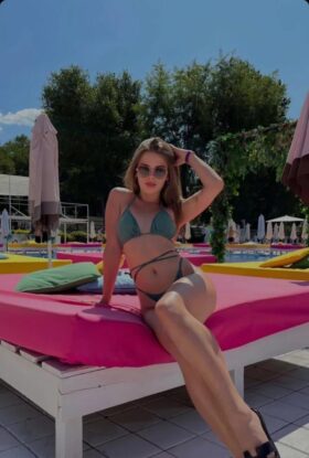 Polina Pristina Escort