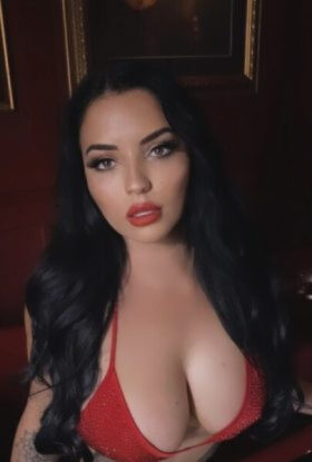 Isabella St James – Your Newest Obsession