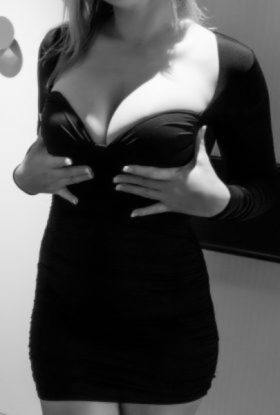 Sexy Sierra – Blonde Playmate