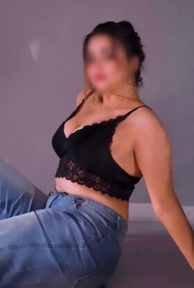 RUHI – Mumbai Independent Escort