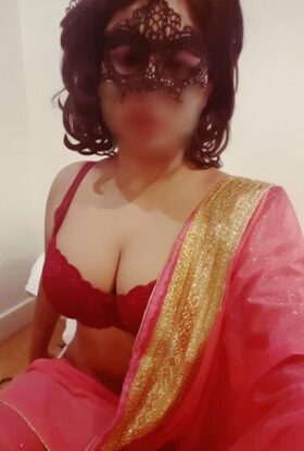 Priya – Bangalore Escorts Girl