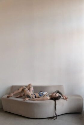 Molly – Dubai escorts