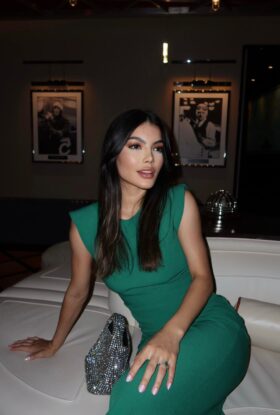 Book Your Session Now Escort Julia