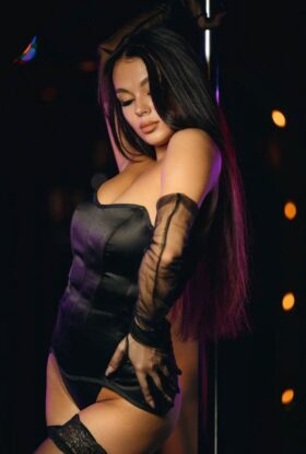 Sensual Escort Polliana