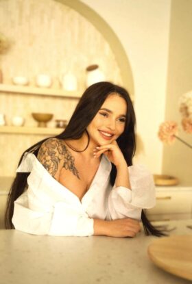 Sensational Beauty Escort Anya