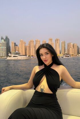 Unleash Your Passion Escort Molli