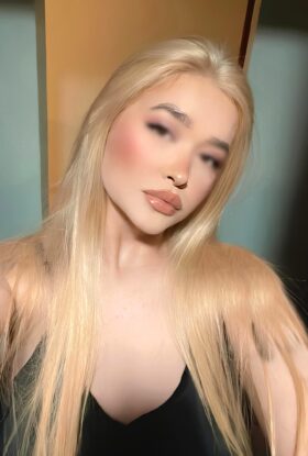 Deliciously Exotic Escort Chloe Jumeirah