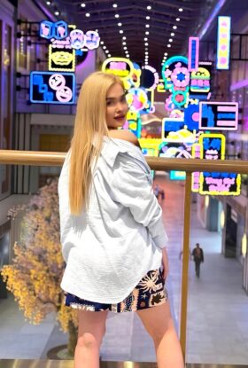 Deliciously Exotic Escort Chloe Jumeirah