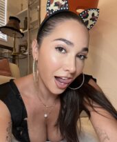 Julie❤️💋🍆🍆🍑🍑